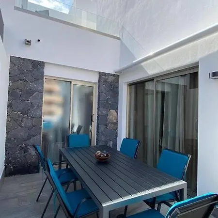 Super Cool In Cristianos Vila Los Cristianos (Tenerife)